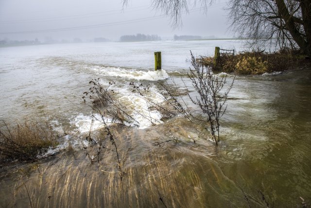 Stroming bij Dodewaard