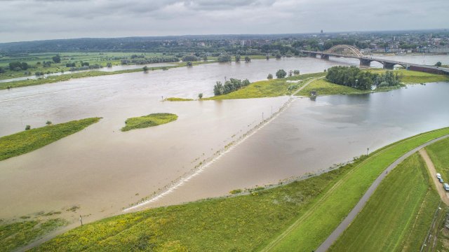 Hoogwater juli 2021 Nijmegen Lent